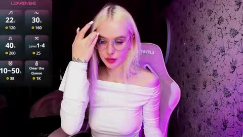 Snapshot of healing__girl chatting on February 12, 2025, 9:52 am Valeria online show from February 12, 2025, 9:52 am