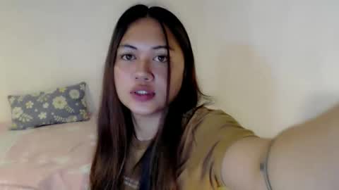 Yoshin online show from April 22, 2026, 8:32 pm