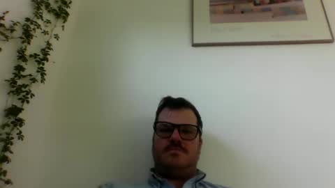 Snapshot of heartofadog604 chatting on January 18, 2025, 12:02 am MT online show from January 18, 2025, 12:02 am