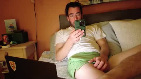 heatandhoney888 online show from November 16, 2025, 7:25 am