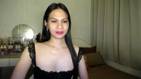 Snapshot of heather_bbyy chatting on November 20, 2025, 8:19 pm heather_bbyy online show from November 20, 2025, 8:19 pm