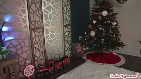 Snapshot of heatherbby chatting on December 25, 2024, 1:10 am Heather online show from December 25, 2024, 1:10 am
