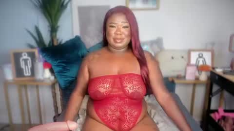 Snapshot of heavenleighreign chatting on July 22, 2026, 2:47 am Heavenleighreign online show from July 22, 2026, 2:47 am