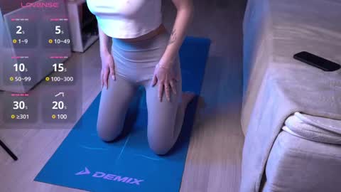 Snapshot of heavenly_diva653 chatting on February 2, 2025, 2:17 am Andrea you can subscribe for now there will be posts soon and my favorite body for you online show from February 2, 2025, 2:17 am