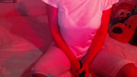 Snapshot of heavenlykiss chatting on January 22, 2025, 12:06 pm Chani online show from January 22, 2025, 12:06 pm