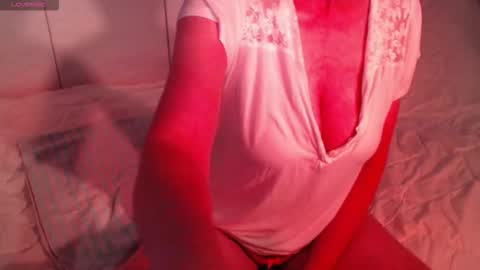 Snapshot of heavenlykiss chatting on October 11, 2025, 5:00 pm Chani online show from October 11, 2025, 5:00 pm