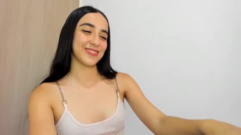 Snapshot of hebenix chatting on February 25, 2025, 9:46 pm Alejandra online show from February 25, 2025, 9:46 pm