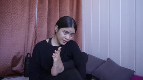 hecate333 online show from December 9, 2024, 9:49 am