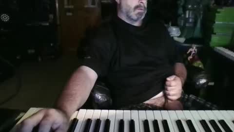heguy46 online show from May 25, 2026, 6:19 am