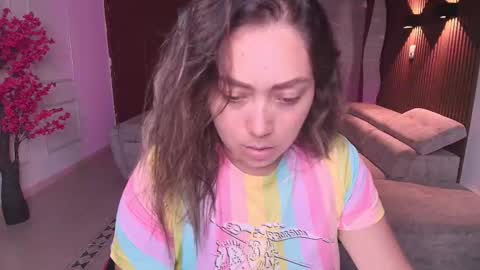 Heidy online show from March 28, 2026, 3:17 am