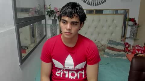 Snapshot of heiker_ chatting on October 17, 2025, 2:48 am heiker_ online show from October 17, 2025, 2:48 am