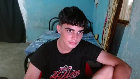 Snapshot of heiker__ chatting on May 21, 2026, 3:02 am heiker__ online show from May 21, 2026, 3:02 am