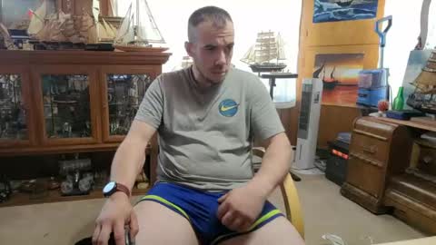 xxScubaStevexx online show from April 20, 2026, 6:20 pm