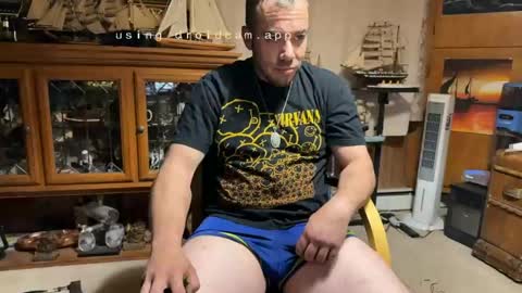 xxScubaStevexx online show from May 4, 2026, 4:52 am