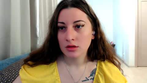 Snapshot of helen_adams_ chatting on May 7, 2026, 6:41 am helen_adams_ online show from May 7, 2026, 6:41 am