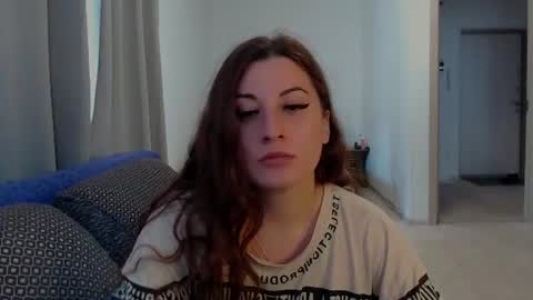 helen_adams_ online show from July 28, 2026, 12:23 pm