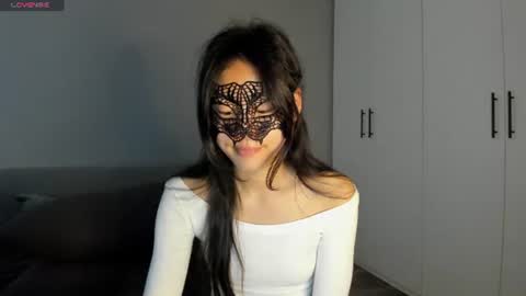 Hi I am Helen online show from June 19, 2026, 2:16 am