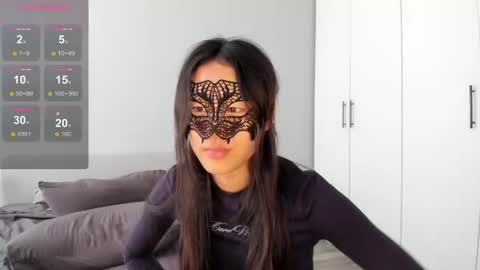 Hi I am Helen online show from June 25, 2026, 5:12 am