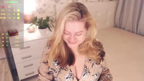 Snapshot of helenbonham chatting on December 20, 2024, 4:09 am Helena Bonham online show from December 20, 2024, 4:09 am