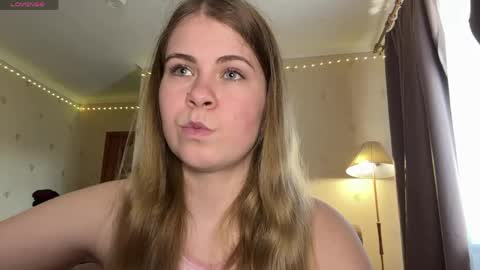 Chloe online show from May 14, 2026, 9:16 am