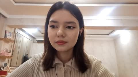 Snapshot of helgakraszewski chatting on October 11, 2025, 7:12 pm Alice online show from October 11, 2025, 7:12 pm