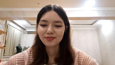 Snapshot of helgakraszewski chatting on November 10, 2025, 3:11 pm Alice online show from November 10, 2025, 3:11 pm