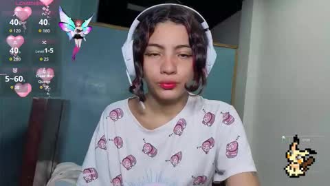 Helia Transfem and Amy online show from November 5, 2025, 12:21 am