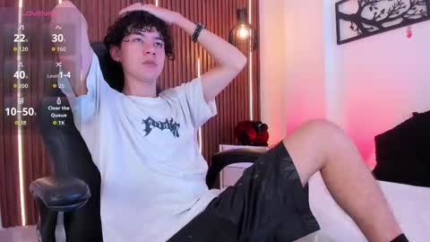 helios_obscuro online show from October 9, 2025, 12:25 pm