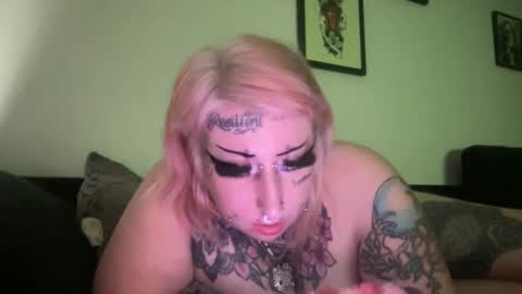 Bunnie Rotz online show from March 9, 2025, 6:28 am