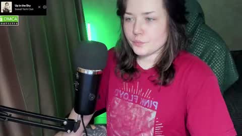 Red online show from July 27, 2026, 6:37 pm
