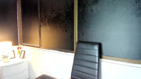 H E L L   AND  D A N T E online show from January 11, 2026, 10:04 pm