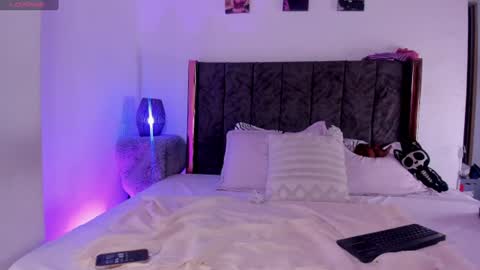 helldy_666 online show from July 26, 2026, 10:05 pm
