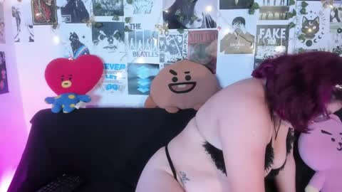 Snapshot of hellen21rose chatting on May 28, 2026, 5:05 am hellen online show from May 28, 2026, 5:05 am