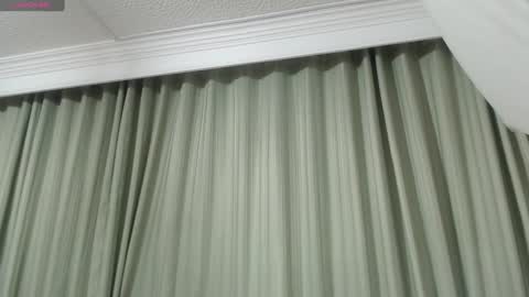 Hellen online show from December 2, 2024, 2:08 pm