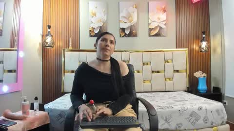 Hellen.  online show from May 26, 2026, 11:17 am