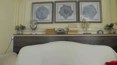    online show from November 15, 2025, 3:59 am