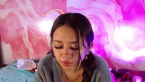 Hellen lopez online show from May 14, 2026, 9:27 am