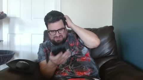 hellflow online show from September 30, 2025, 6:57 pm