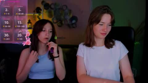 Helli online show from September 23, 2025, 7:28 pm