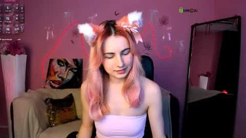 Snapshot of helli_belli chatting on April 25, 2026, 7:22 pm Helli online show from April 25, 2026, 7:22 pm