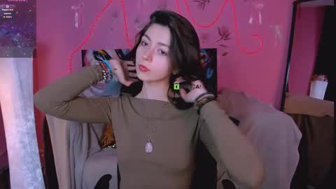 Snapshot of helli_belli chatting on May 26, 2026, 7:10 pm Helli online show from May 26, 2026, 7:10 pm