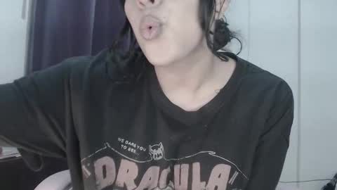 Snapshot of hello_demonkitty chatting on March 7, 2025, 2:46 am SIMONA online show from March 7, 2025, 2:46 am