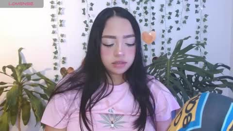 Snapshot of hellokitty_valery1 chatting on April 21, 2026, 1:53 am hellokitty_valery1 online show from April 21, 2026, 1:53 am