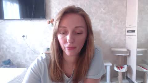 Snapshot of hellokittykaty chatting on April 30, 2026, 6:42 am Victory online show from April 30, 2026, 6:42 am
