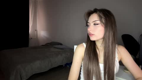 Snapshot of hellyluxury chatting on May 30, 2026, 3:31 pm hellyluxury online show from May 30, 2026, 3:31 pm