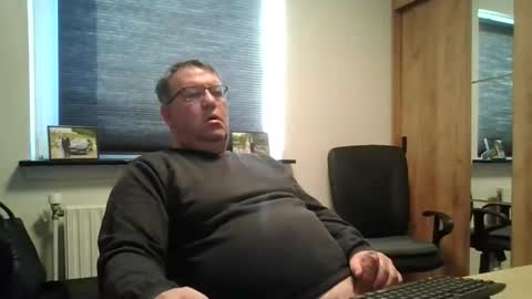 Snapshot of henrikrp1971 chatting on February 14, 2026, 2:58 pm henrikrp1971 online show from February 14, 2026, 2:58 pm