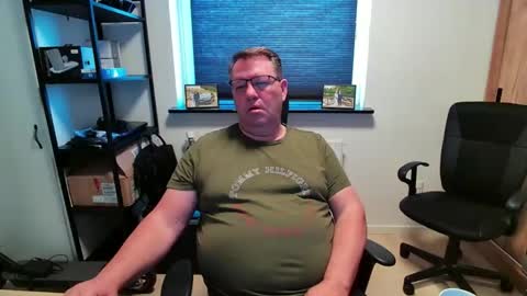 Snapshot of henrikrp1971 chatting on April 11, 2026, 10:08 am henrikrp1971 online show from April 11, 2026, 10:08 am