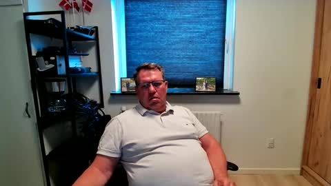 Snapshot of henrikrp1971 chatting on June 8, 2026, 12:49 pm henrikrp1971 online show from June 8, 2026, 12:49 pm