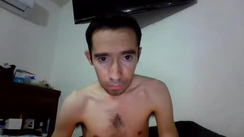 Snapshot of henry0902 chatting on January 25, 2025, 1:54 am Henry online show from January 25, 2025, 1:54 am