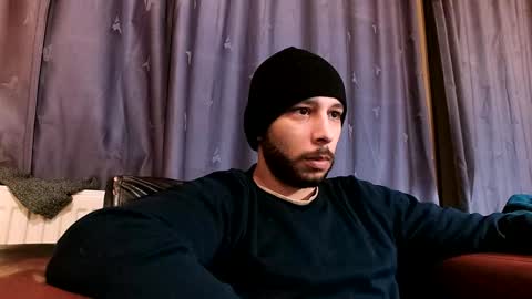 HenryAxe online show from January 6, 2025, 5:38 pm